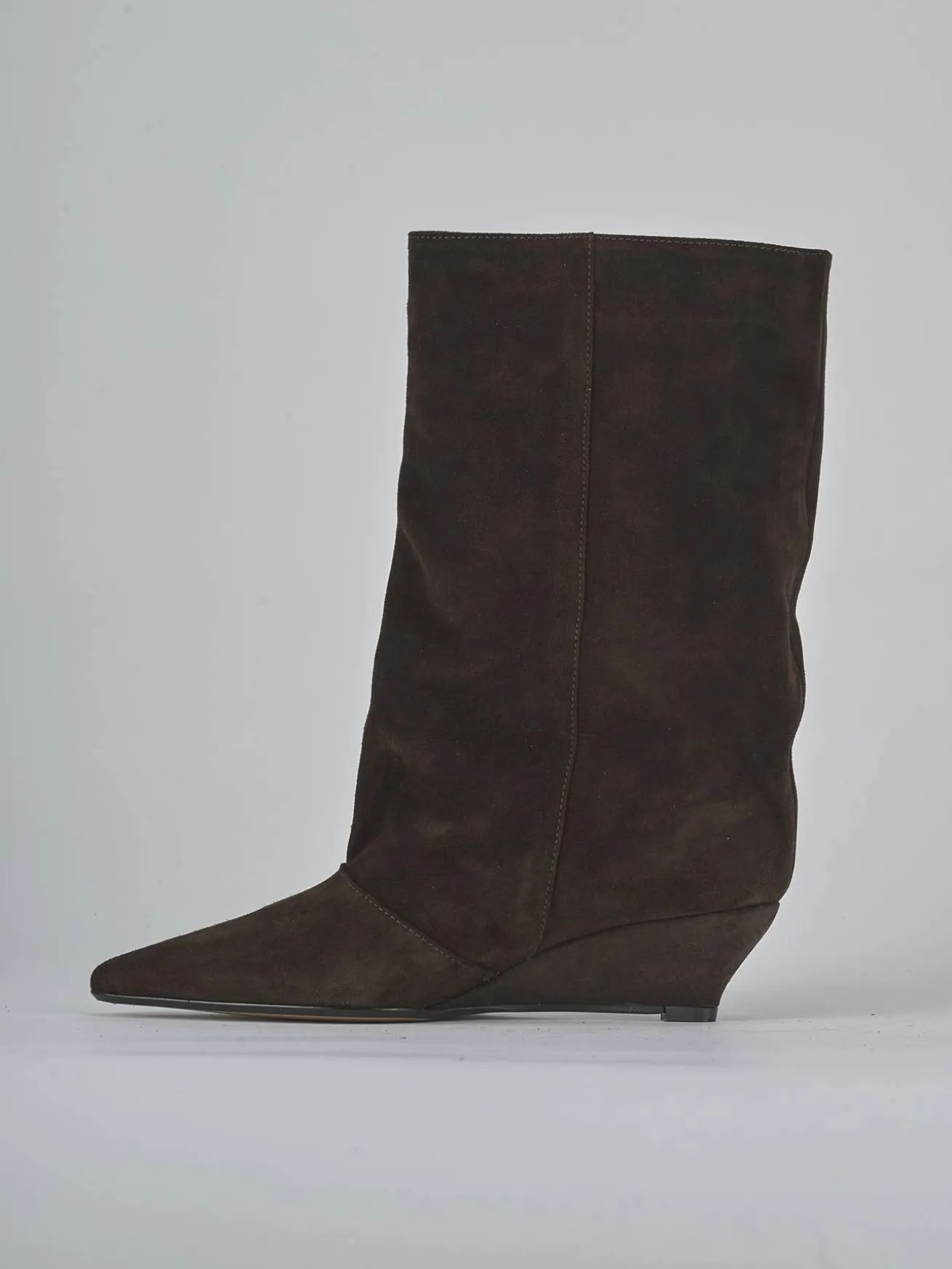 Stivali tacco 5cm camoscio testa