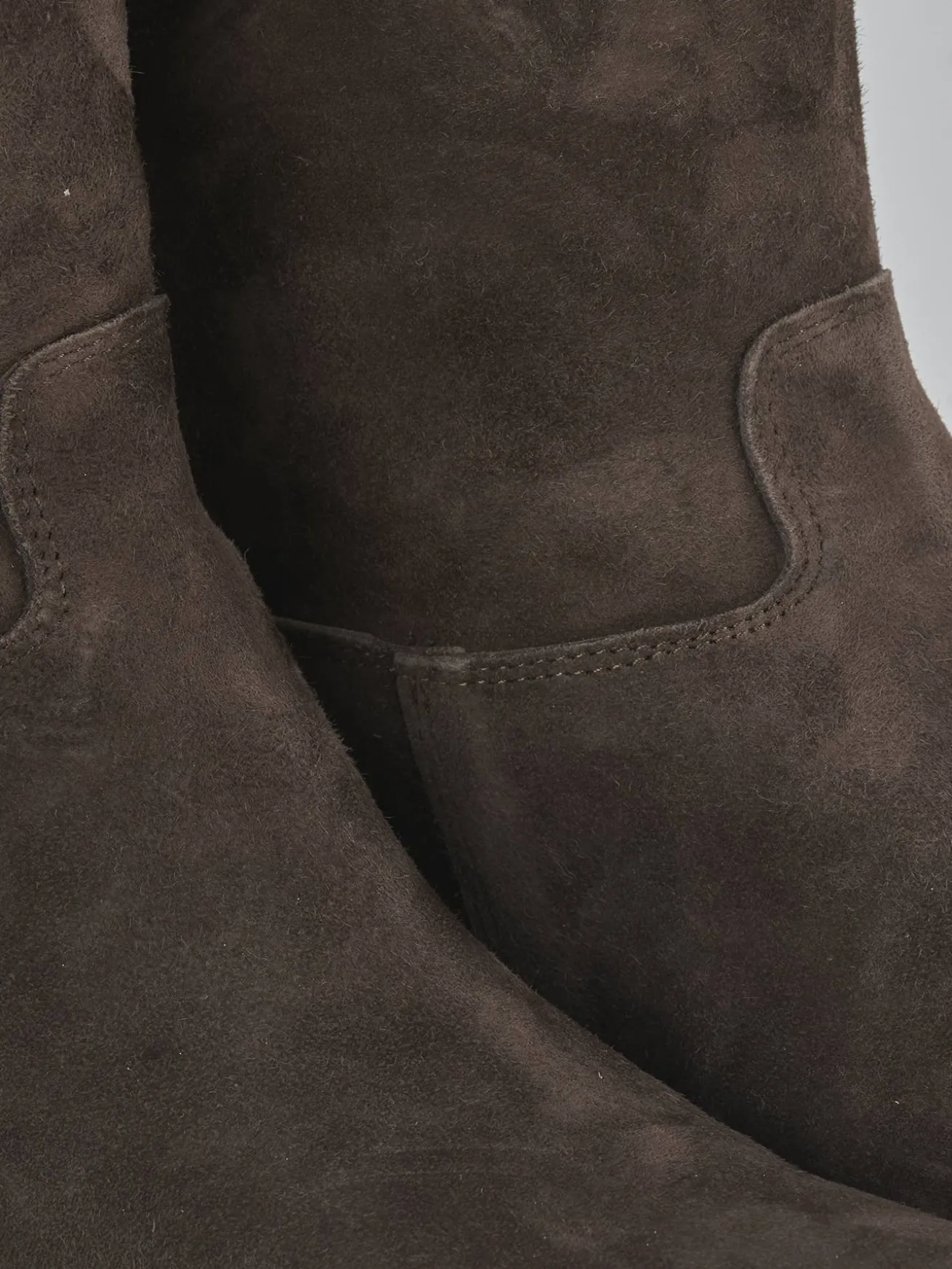 Stivali tacco 3cm camoscio testa