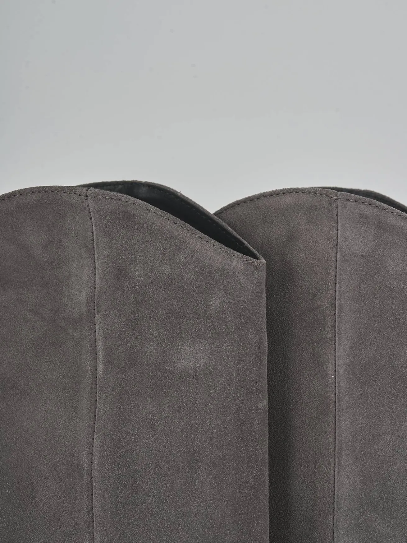 Stivali tacco 5cm camoscio grigio