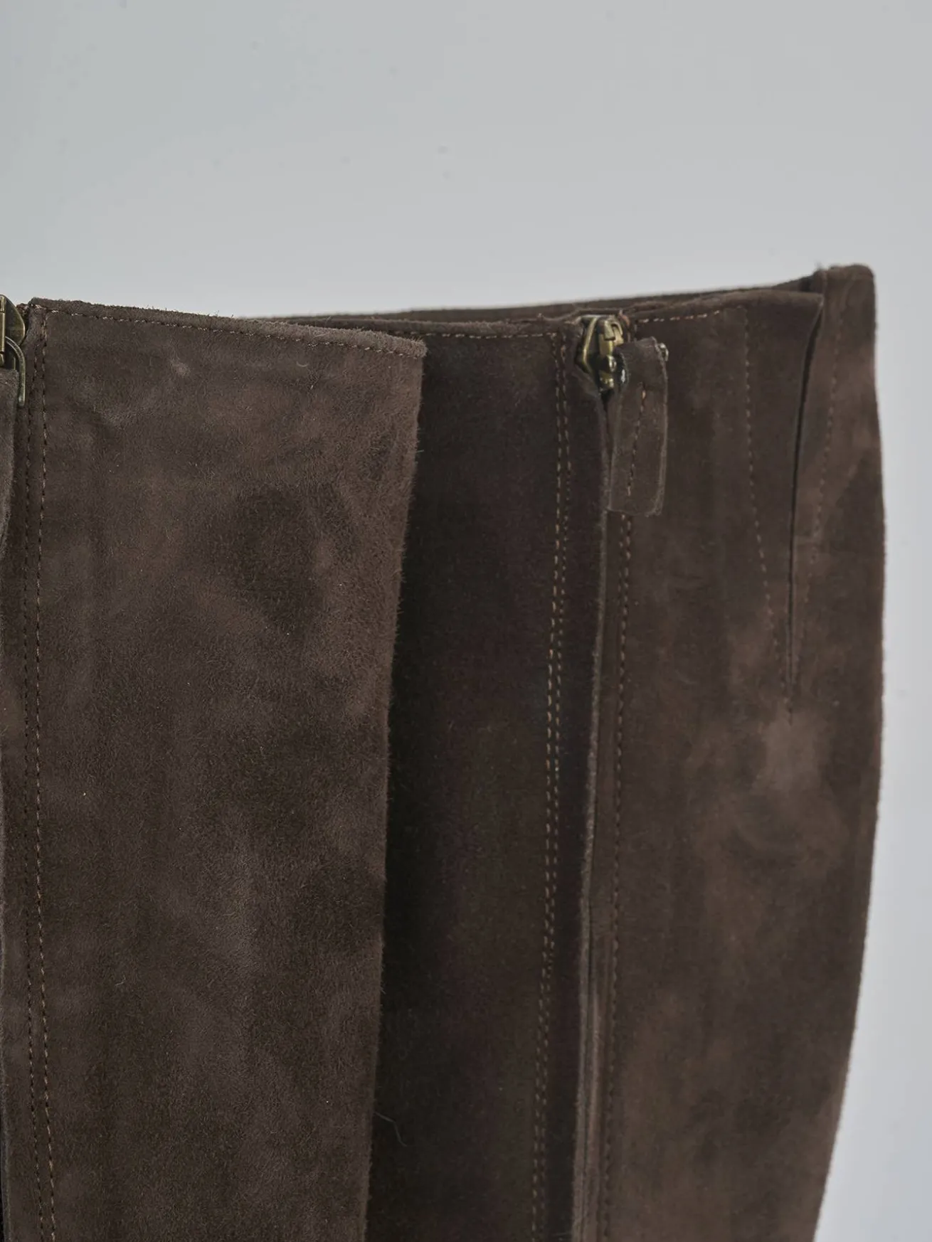 Stivali tacco 5cm camoscio testa