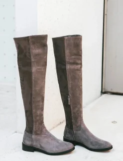 Stivali tacco 2cm camoscio beige