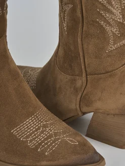 Stivali tacco 7cm camoscio marrone