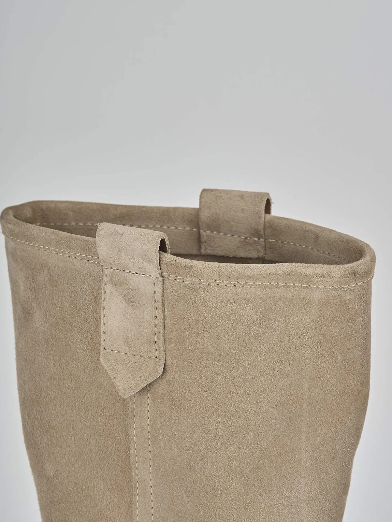 Stivali tacco 1cm camoscio beige