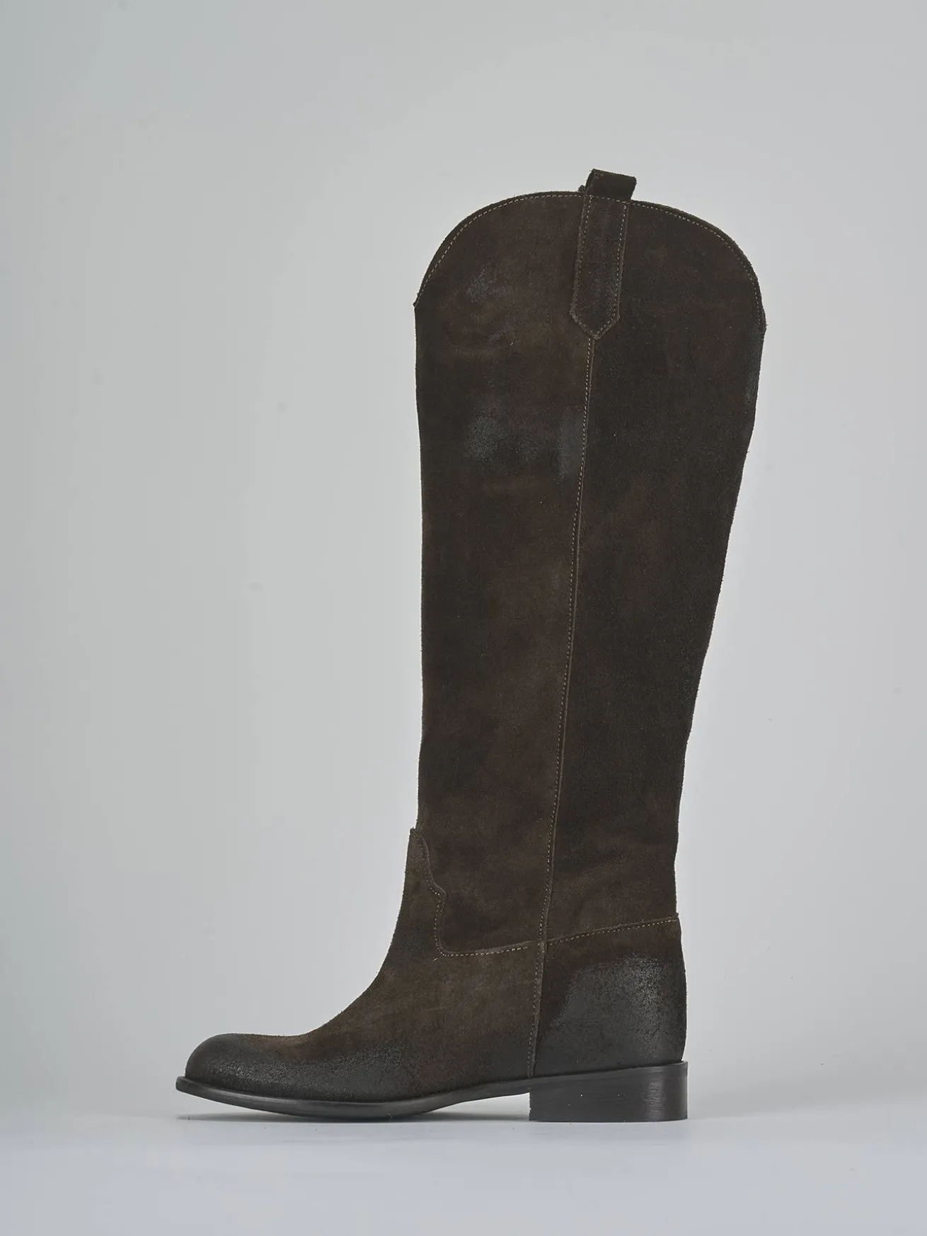 Stivali tacco 2cm camoscio testa