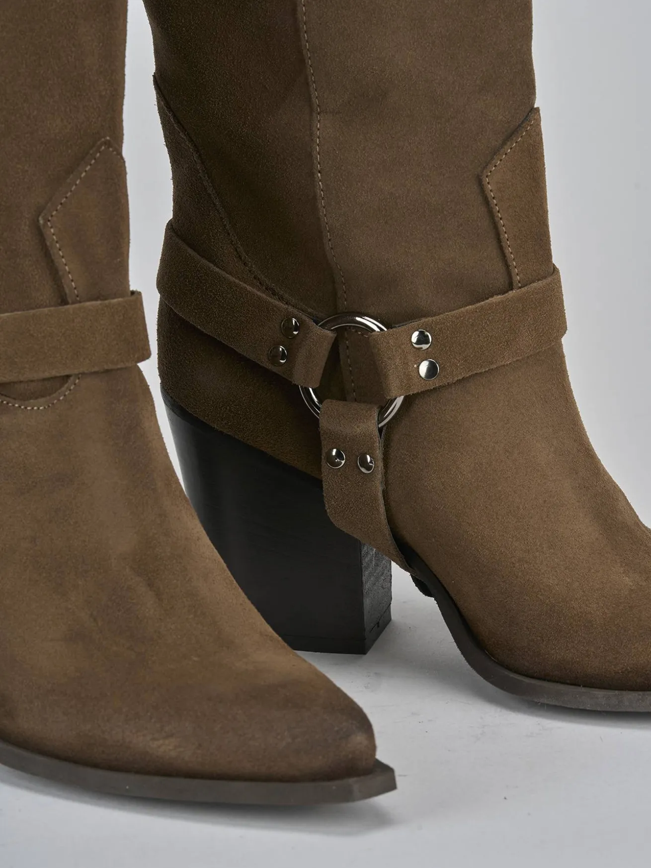 Stivali tacco 7cm camoscio beige