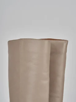 Stivali tacco 5cm pelle beige