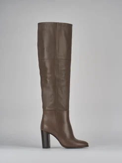 Stivali tacco 8cm pelle beige