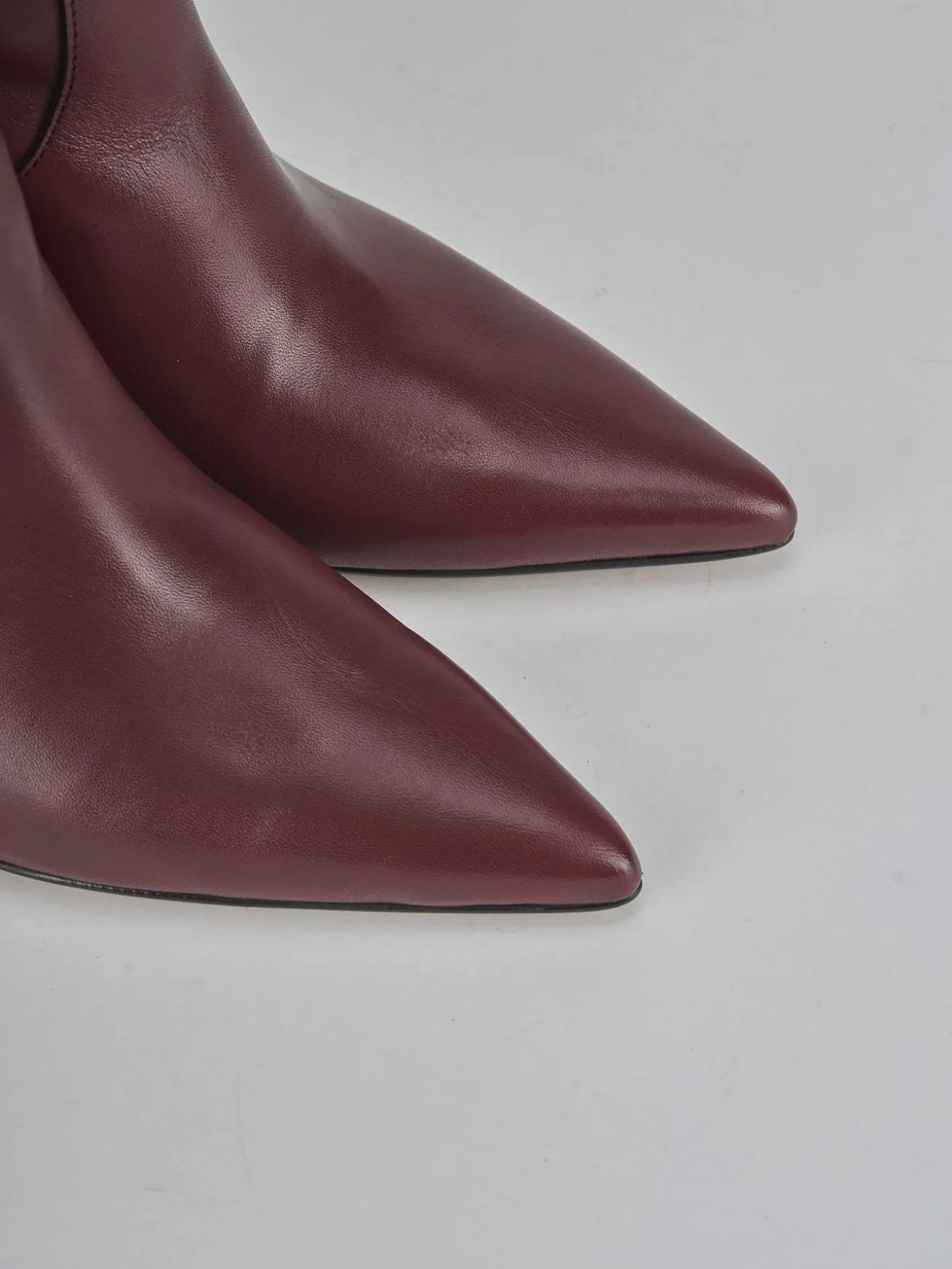 Stivali tacco 5cm pelle bordo'