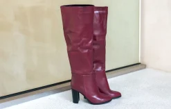 Stivali tacco 8cm pelle bordo'