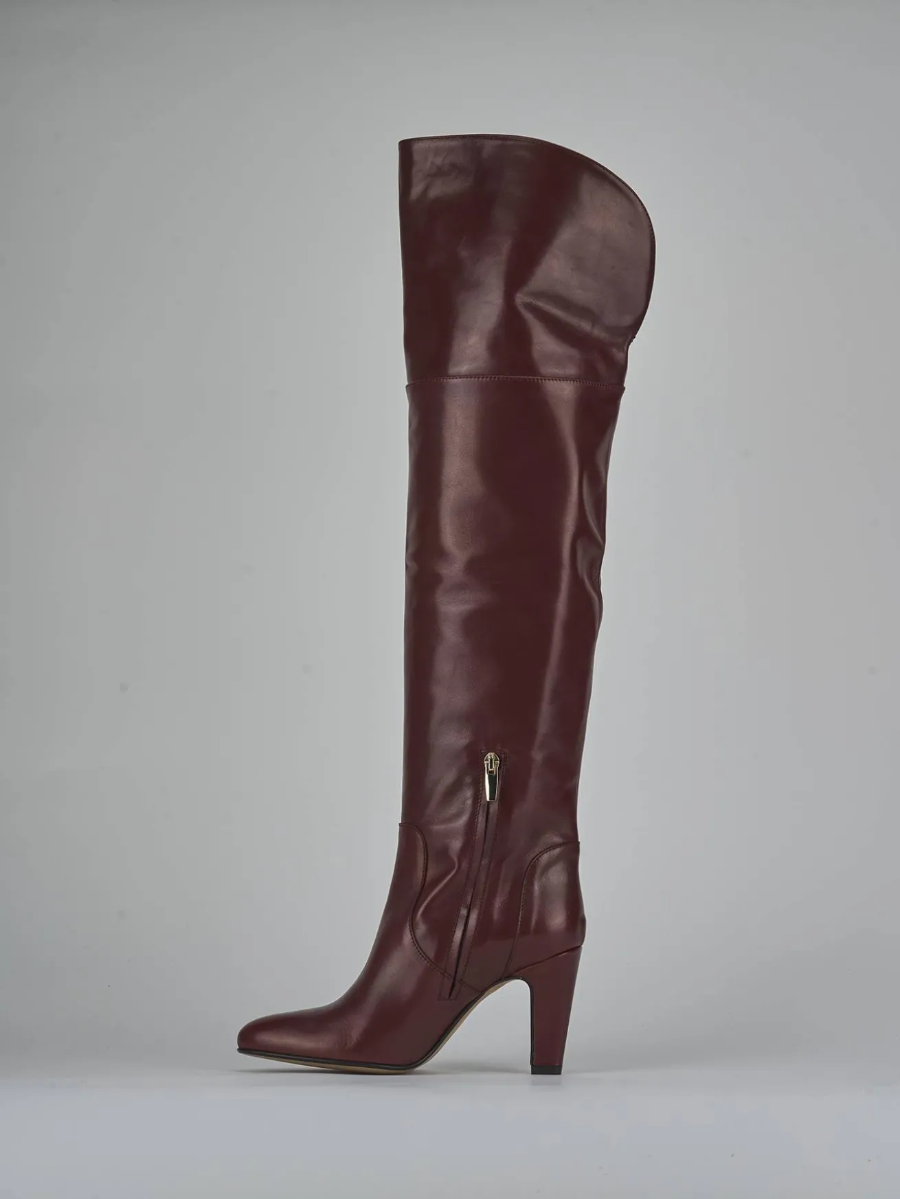 Stivali tacco 8cm pelle bordo'