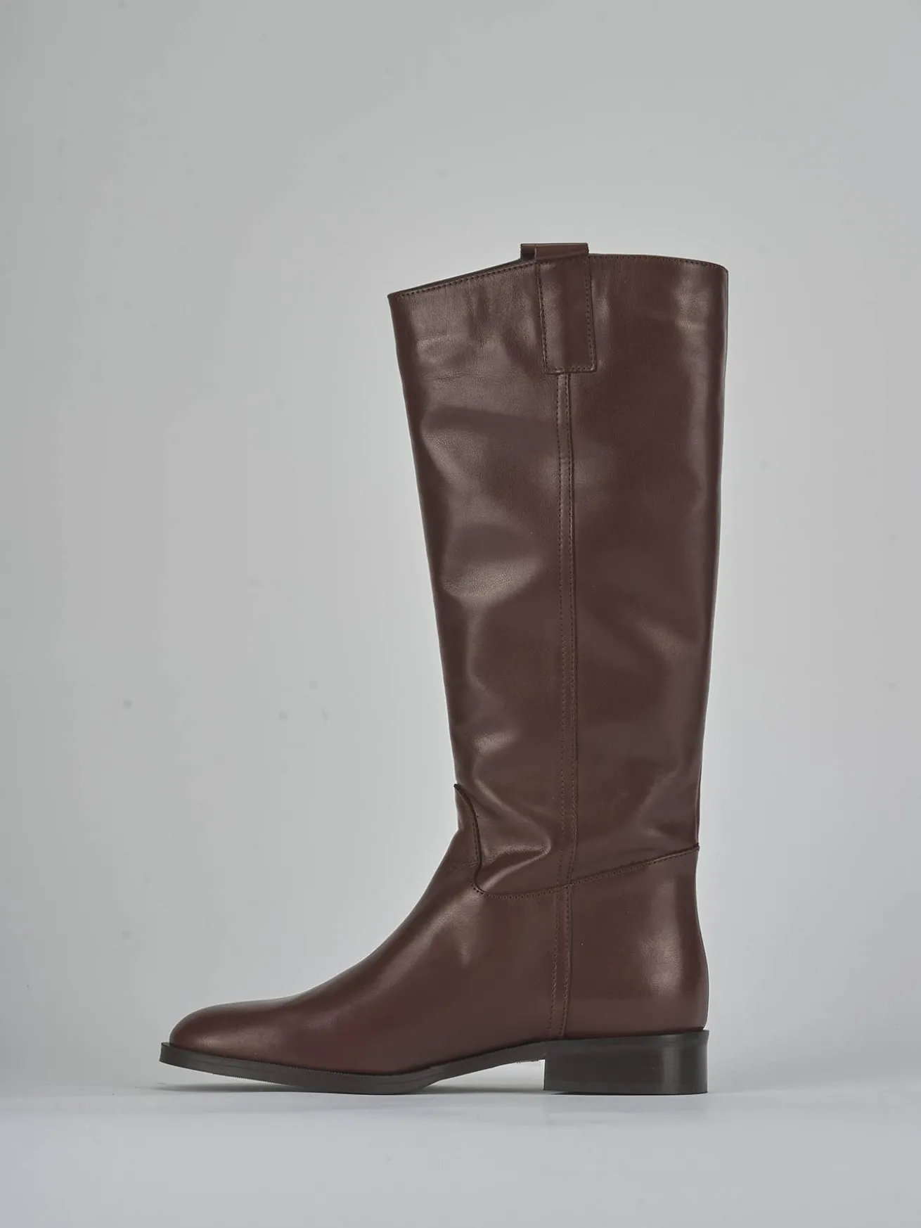 Stivali tacco 2cm pelle marrone