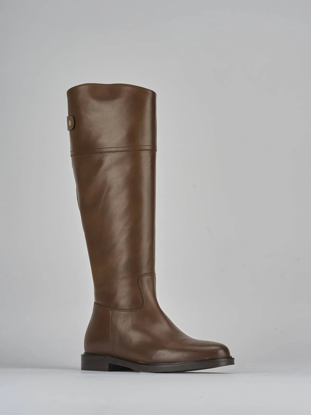 Stivali tacco 2cm pelle marrone