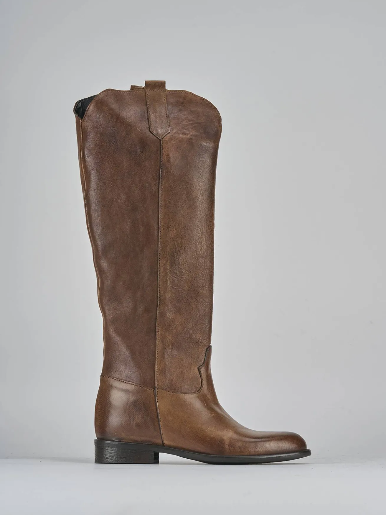 Stivali tacco 2cm pelle marrone