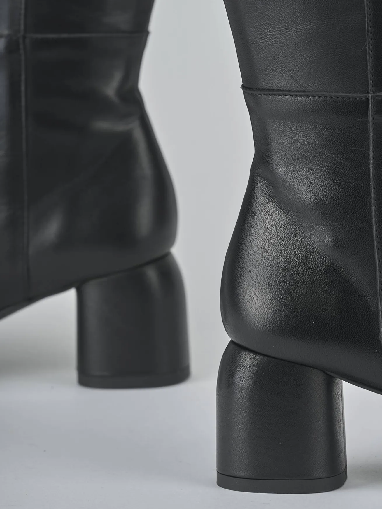 Stivali tacco 6cm pelle nero