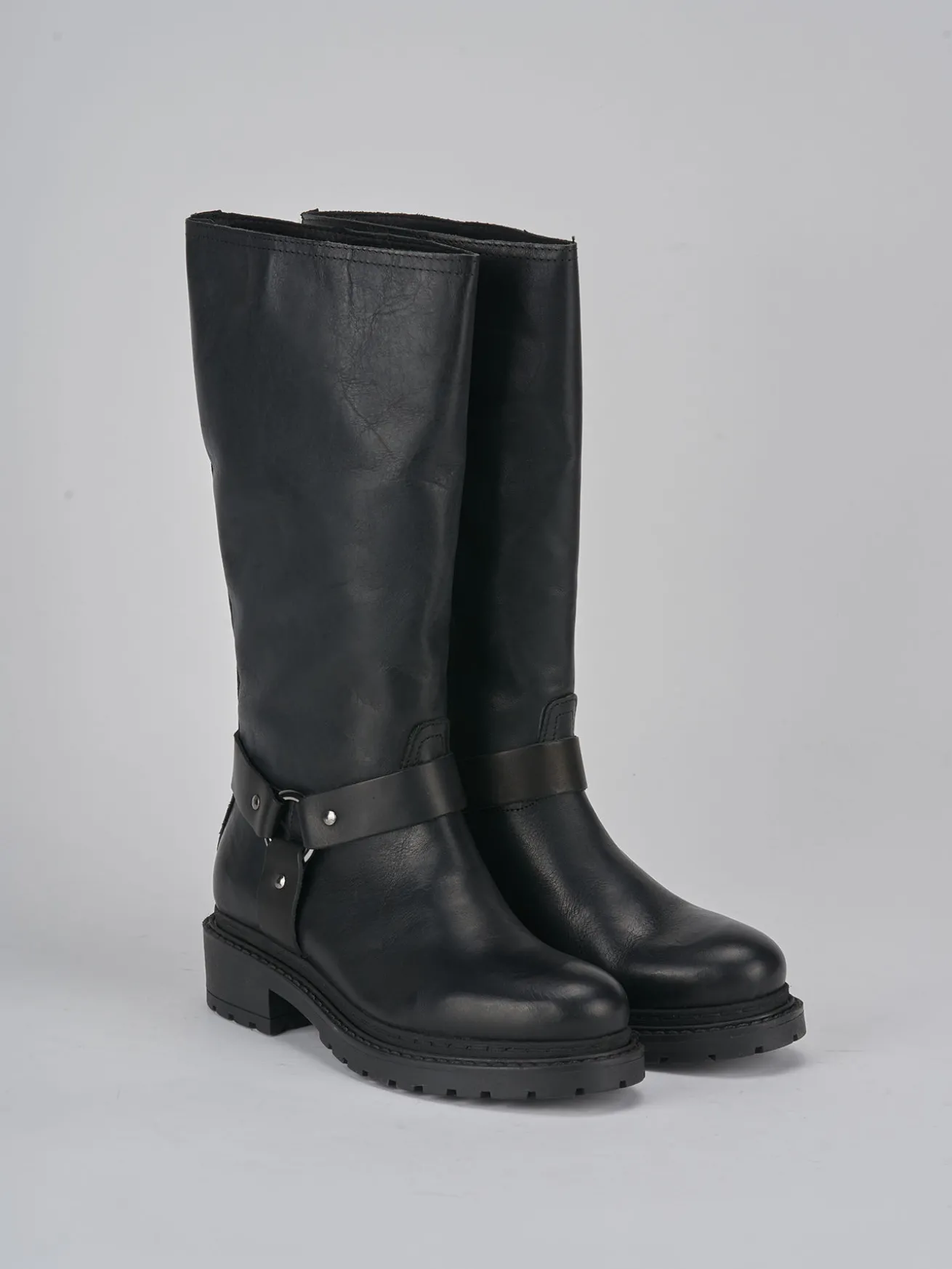 Stivali tacco 2cm pelle nero