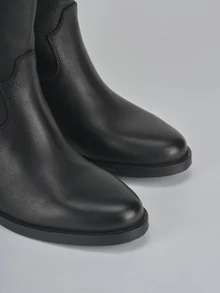 Stivali tacco 2cm pelle nero