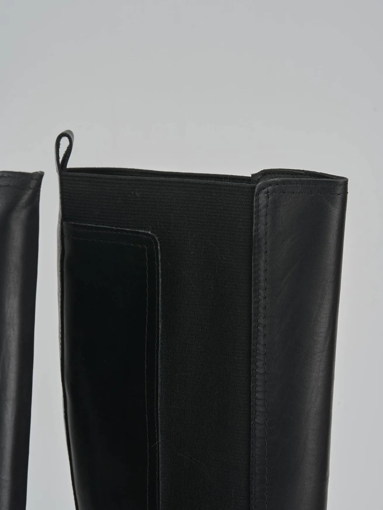 Stivali tacco 3cm pelle nero