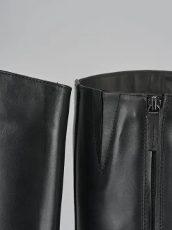 Stivali tacco 3cm pelle nero