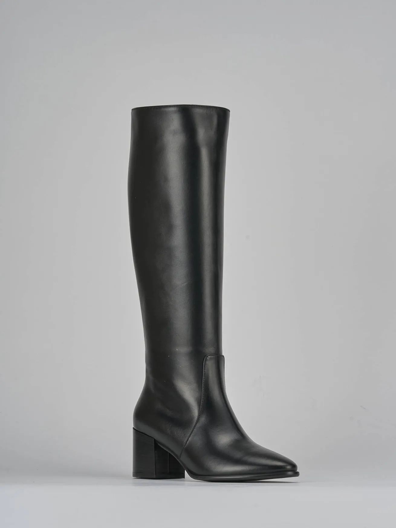 Stivali tacco 6cm pelle nero