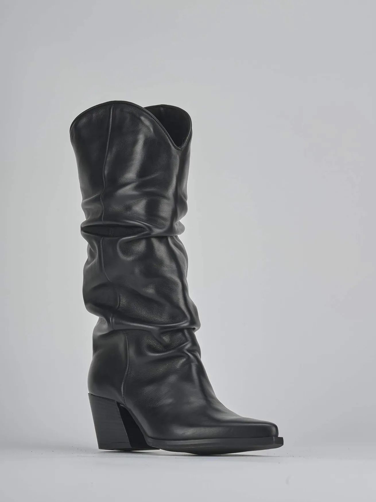 Stivali tacco 6cm pelle nero