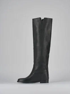 Stivali tacco 2cm pelle nero