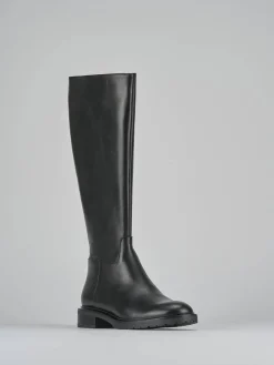 Stivali tacco 2cm pelle nero