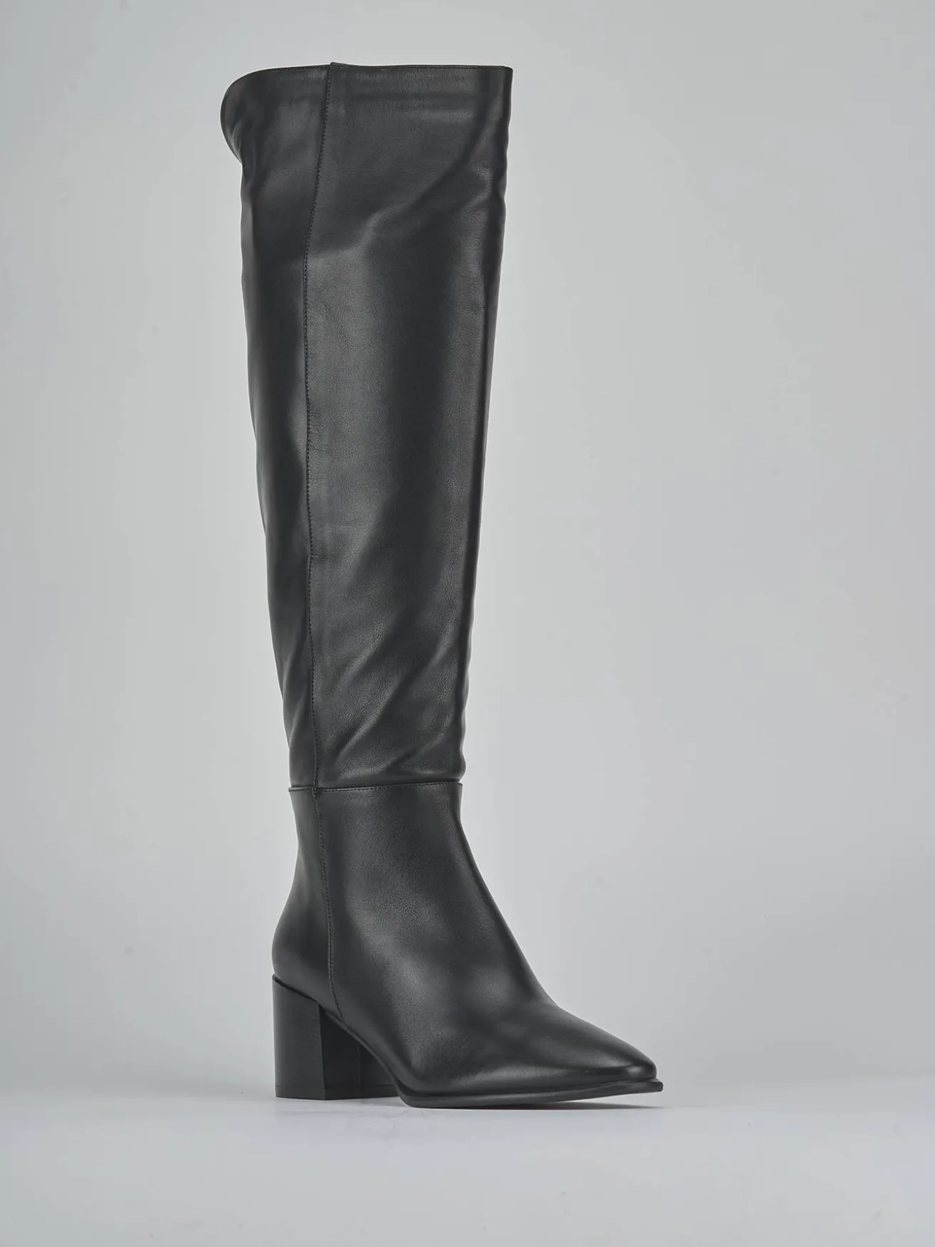 Stivali tacco 6cm pelle nero