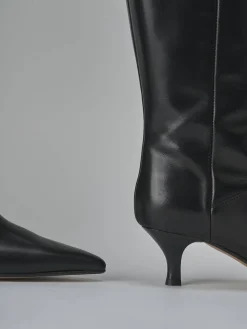Stivali tacco 5cm pelle nero