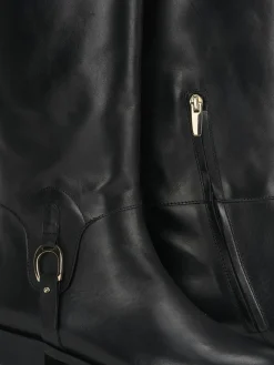 Stivali tacco 2cm pelle nero