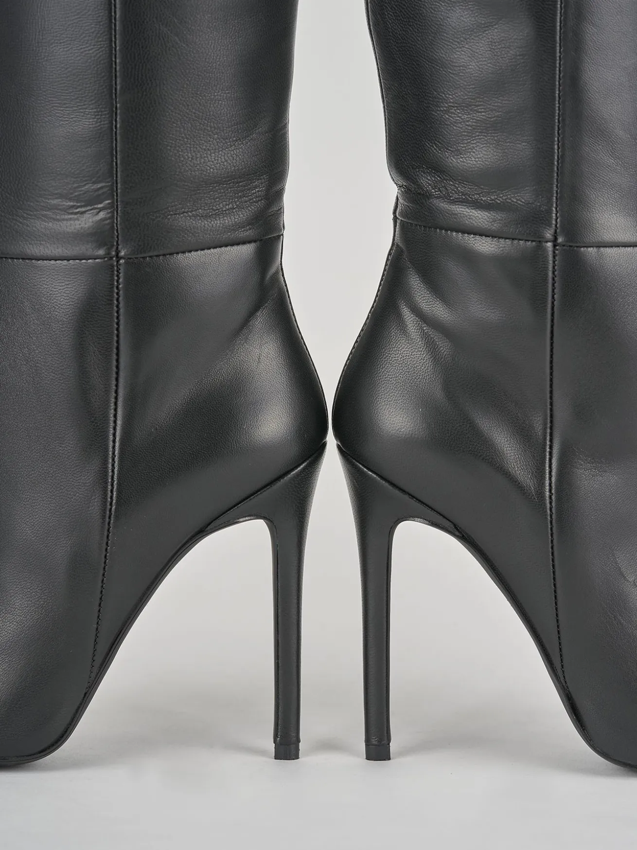 Stivali tacco 10cm pelle nero