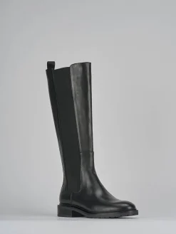 Stivali tacco 2cm pelle nero