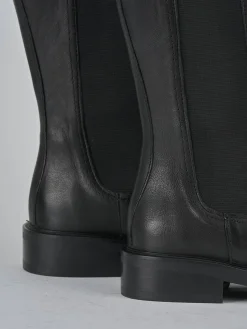 Stivali tacco 2cm pelle nero