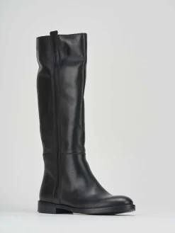 Stivali tacco 2cm pelle nero