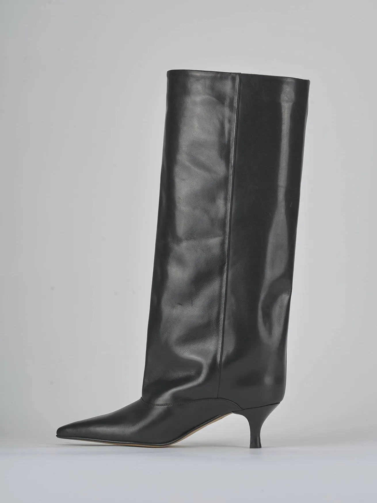 Stivali tacco 5cm pelle nero