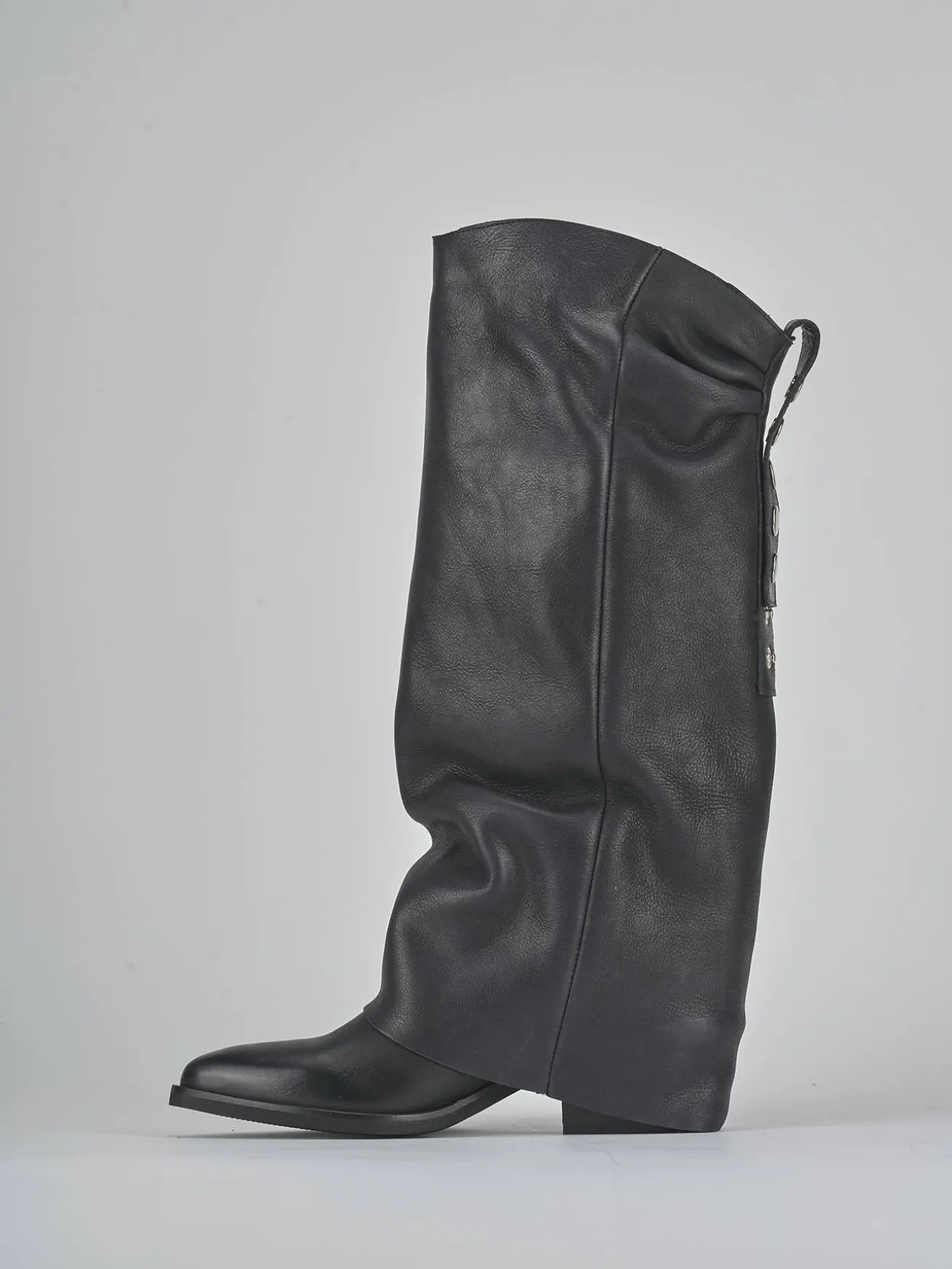 Stivali tacco 4cm pelle nero