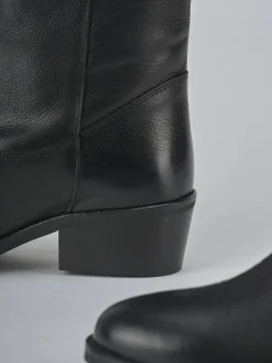 Stivali tacco 4cm pelle nero