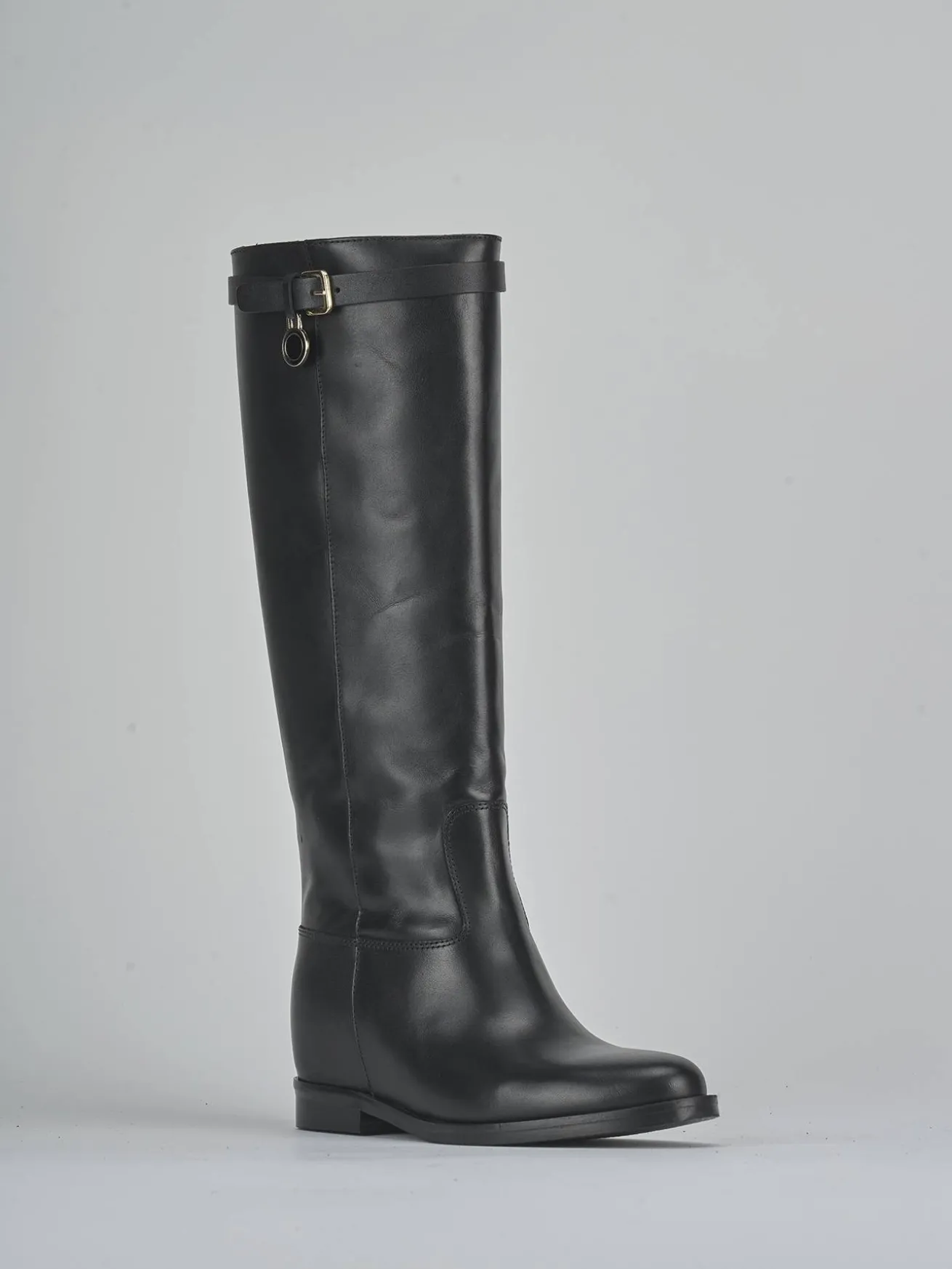 Stivali tacco 2cm pelle nero