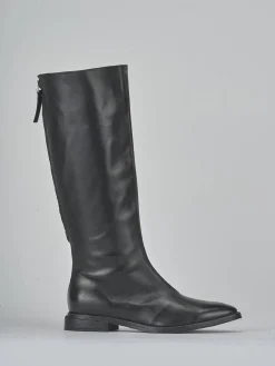 Stivali tacco 2cm pelle nero