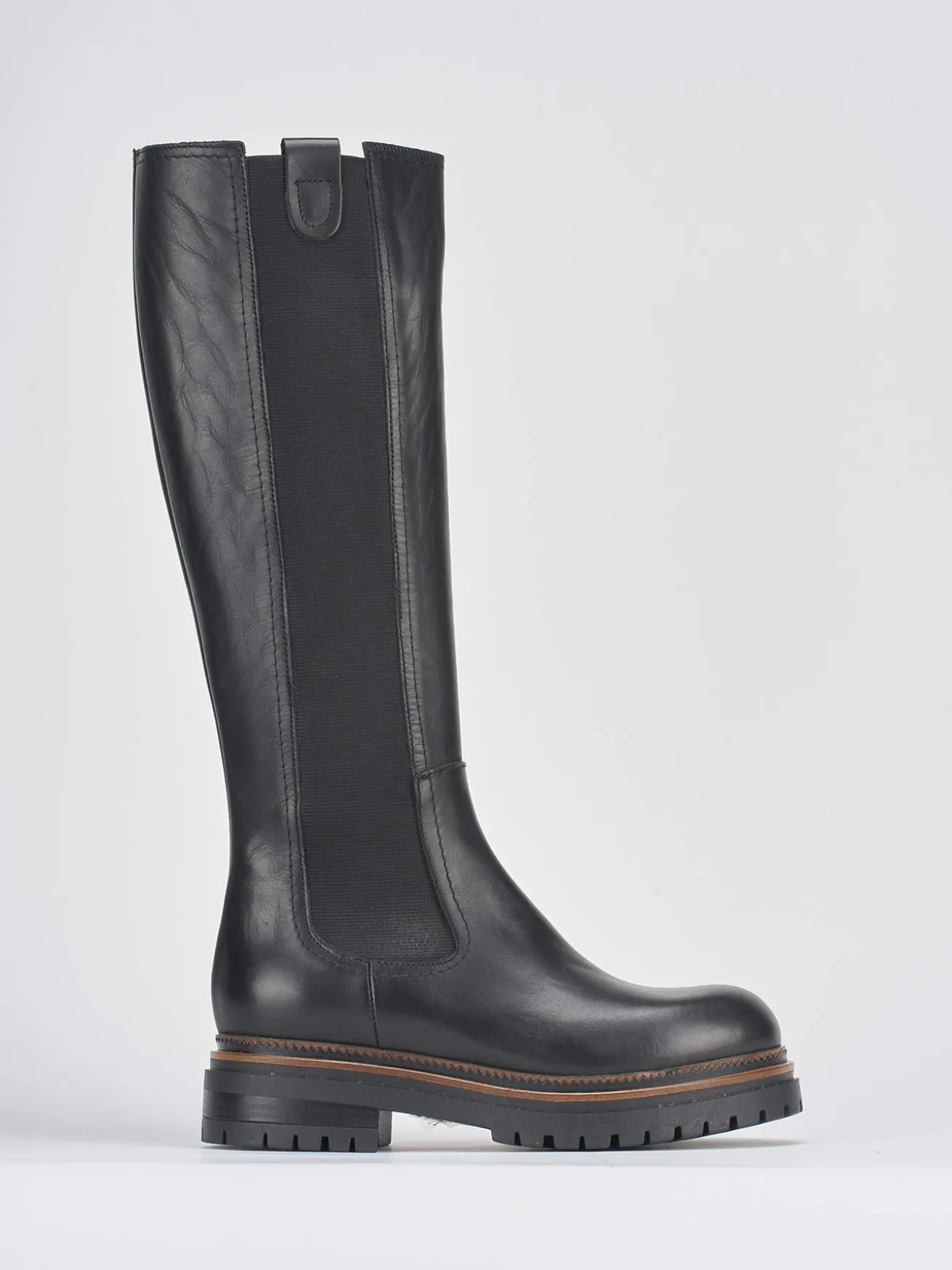 Stivali tacco 2cm pelle nero