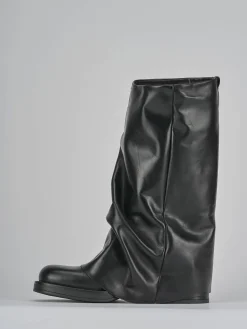 Stivali tacco 3cm pelle nero