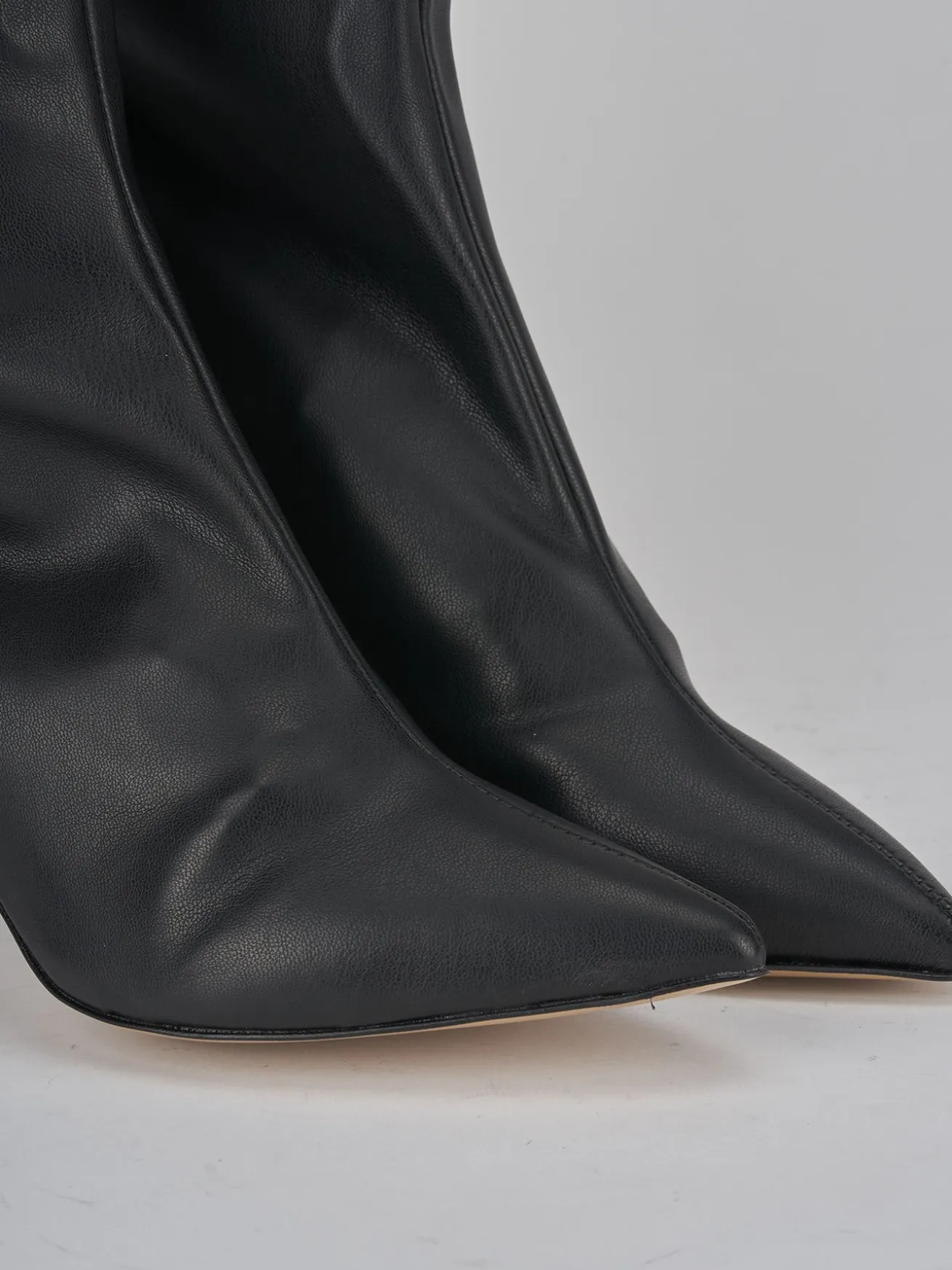 Stivali tacco 7cm pelle nero