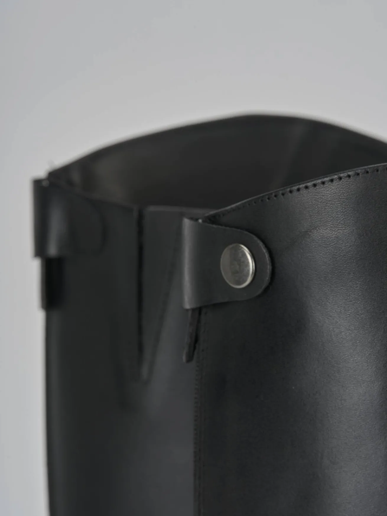 Stivali tacco 3cm pelle nero