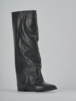 Stivali tacco 2cm pelle nero