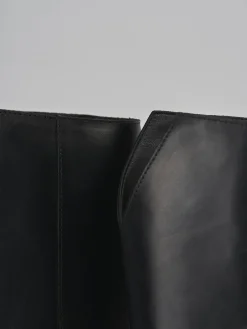 Stivali tacco 2cm pelle nero