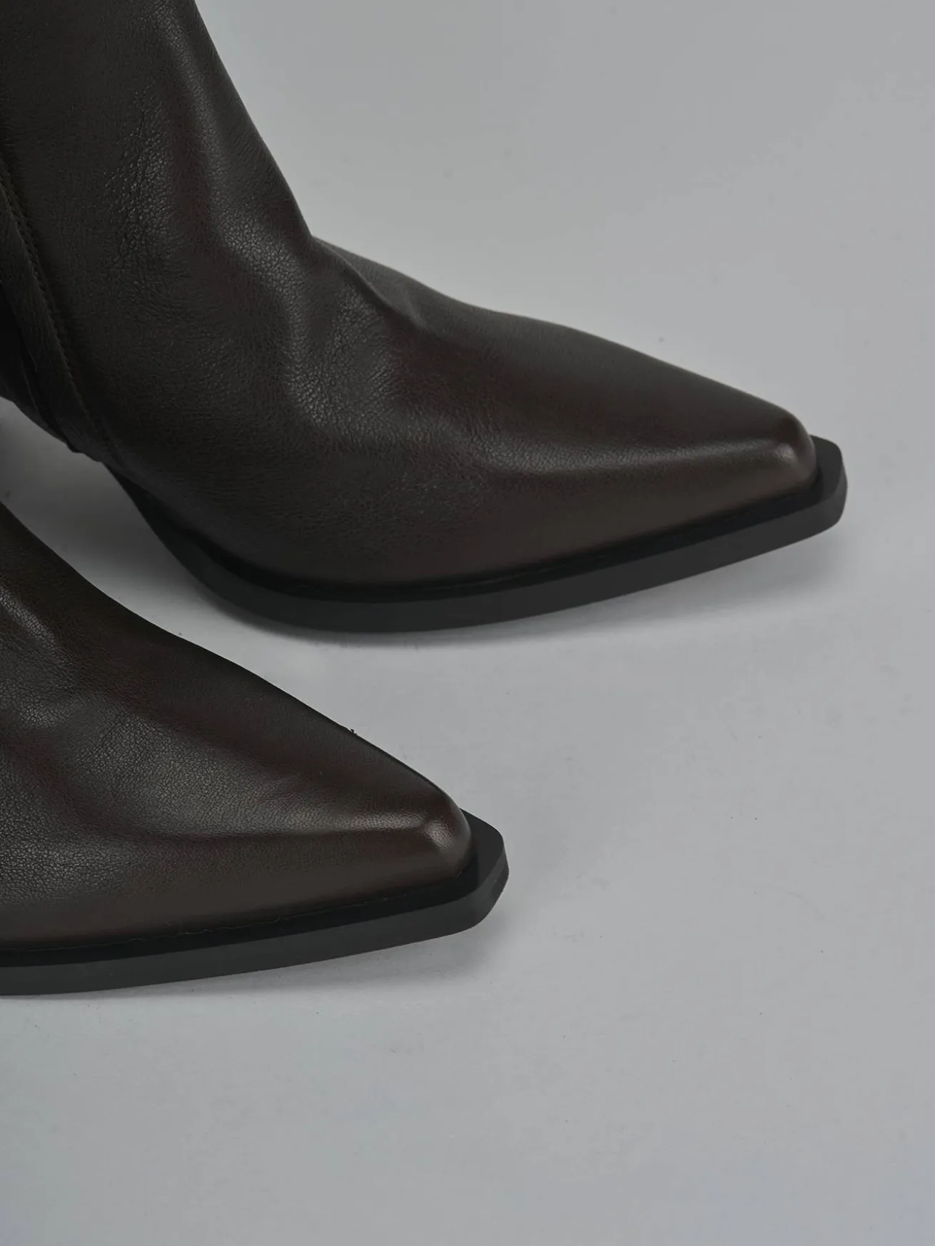 Stivali tacco 8cm pelle nero