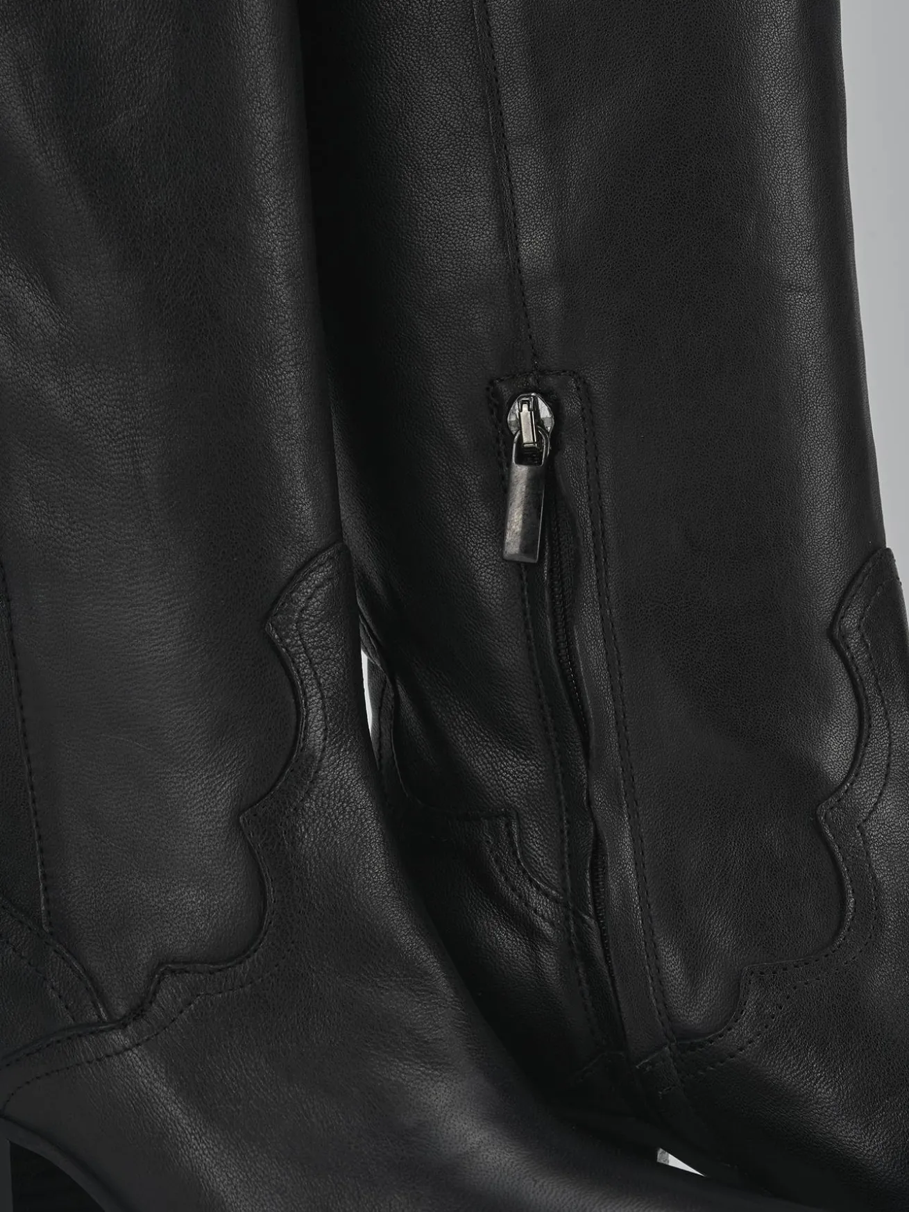 Stivali tacco 6cm pelle nero