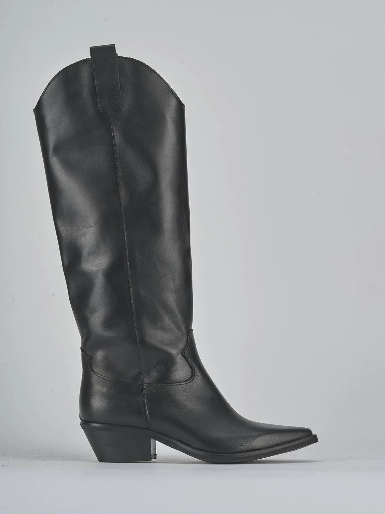 Stivali tacco 4cm pelle nero