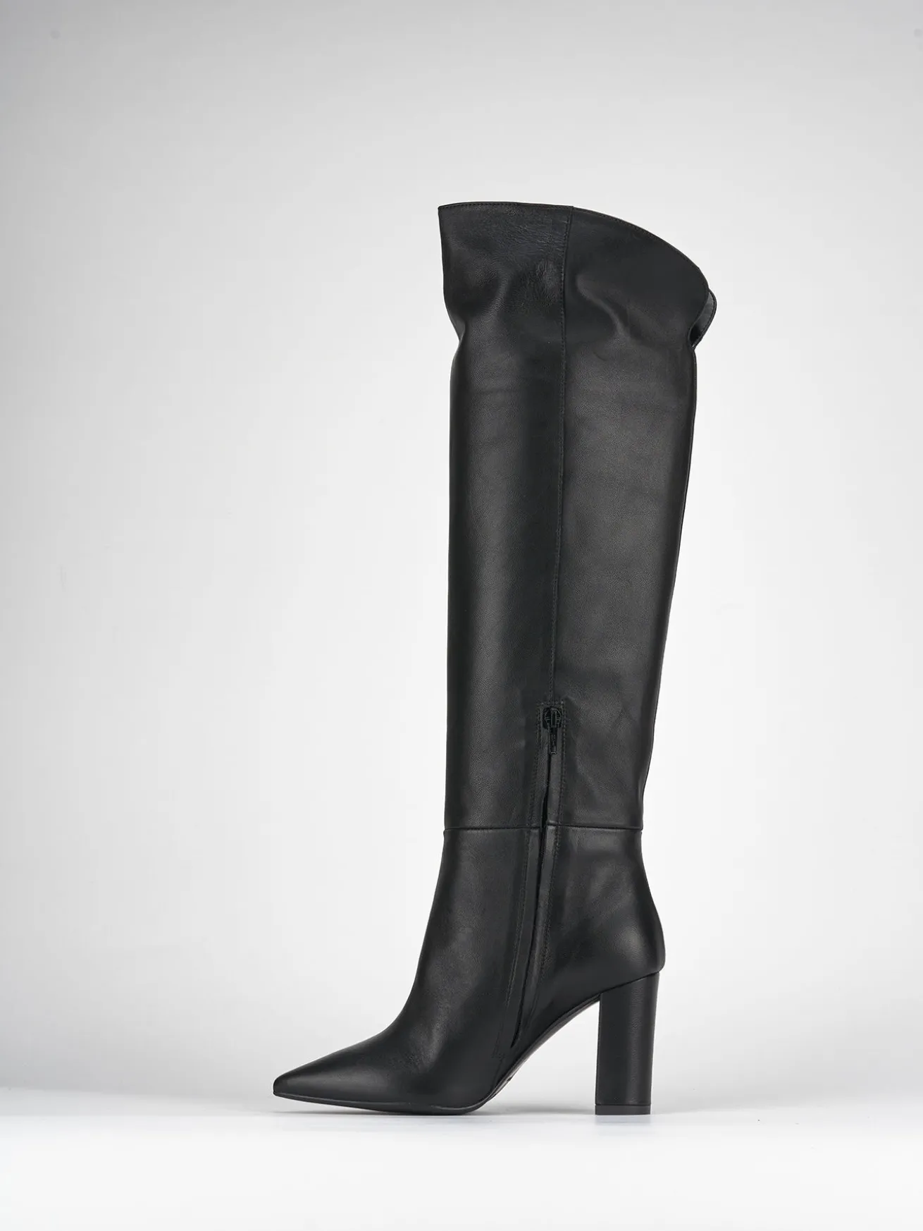 Stivali tacco 9cm pelle nero