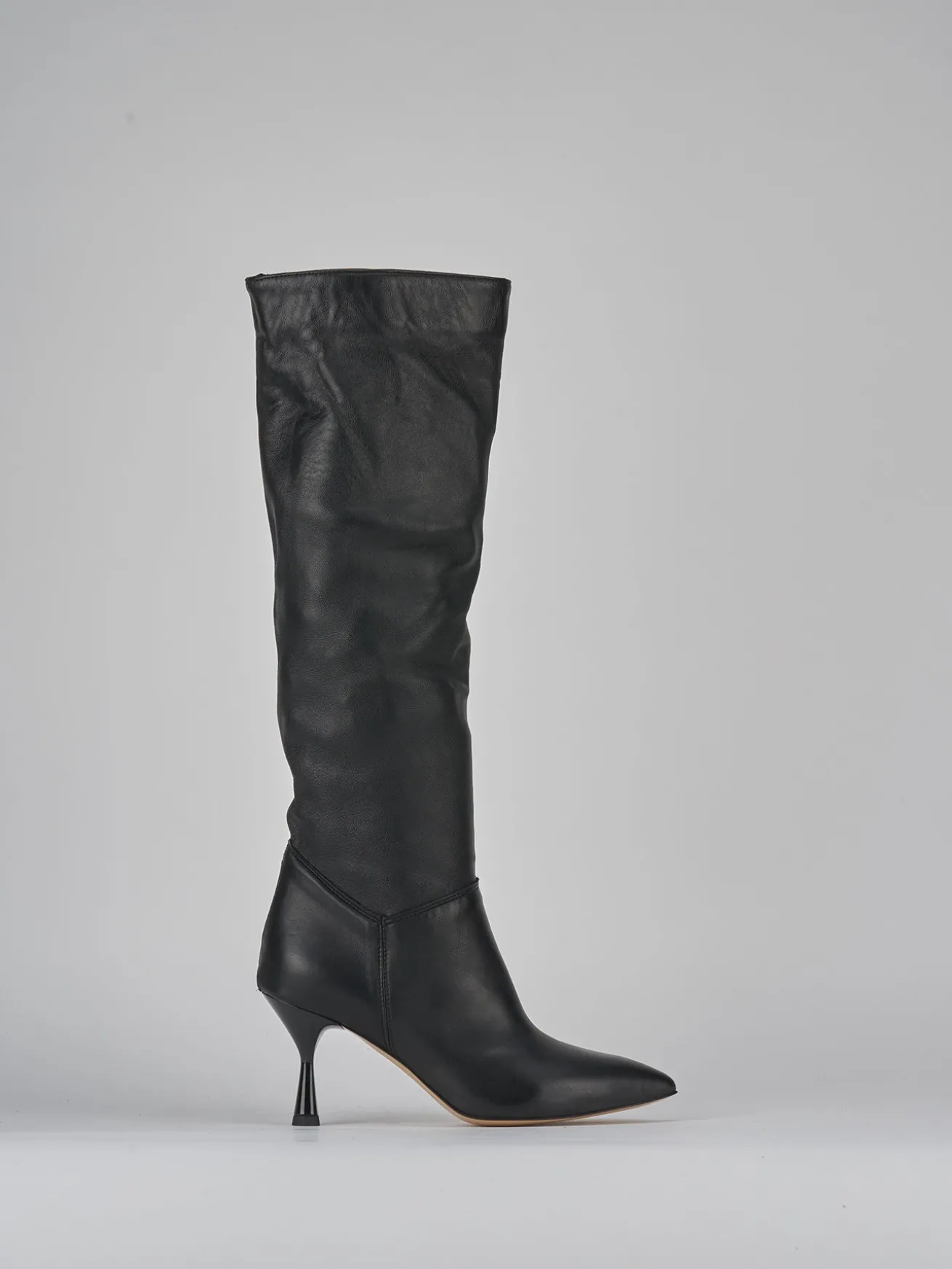 Stivali tacco 7cm pelle nero