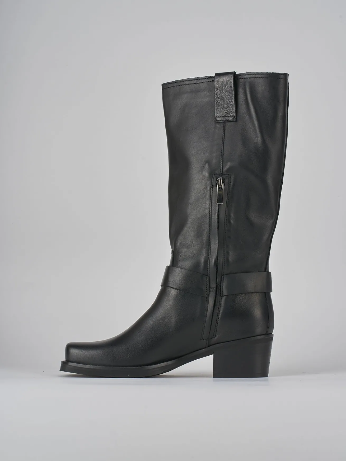 Stivali tacco 4cm pelle nero